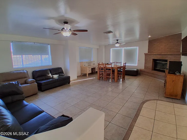 2650 W Aurora Dr — Photo 10