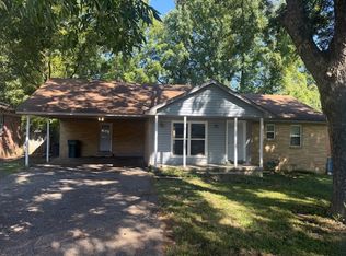 1396 Town And Country Dr, Southaven, MS 38671