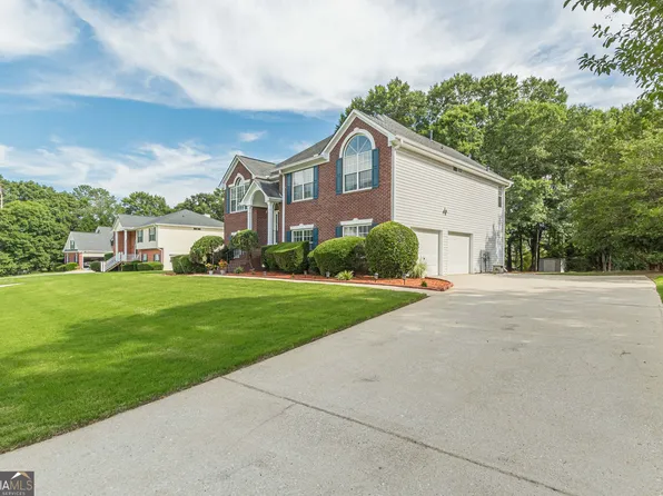 2212 Brandon Ln SW, Conyers, GA 30094