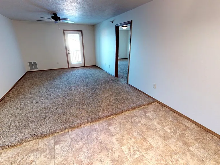 Gaspar Apartments — Photo 28