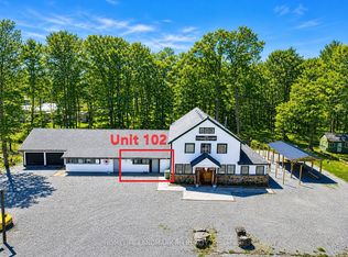 25066 Commodore Rd #102, Brock, ON L0K 1A0
