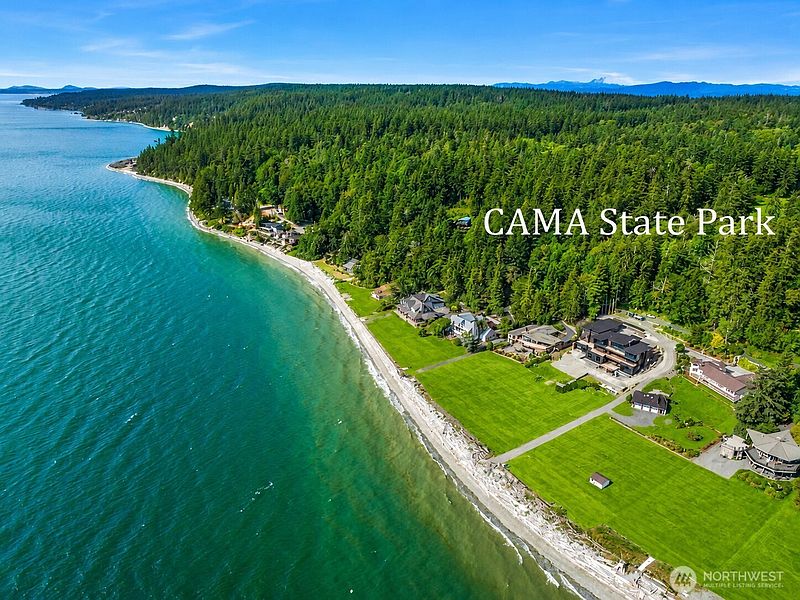 3rd image of 2106 Breezy Point Road