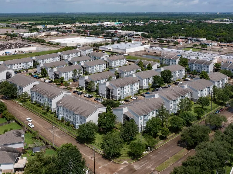 Parkland at West Oaks — Photo 18