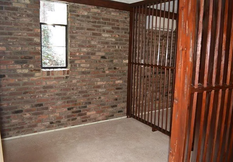 1491 Emory Rd #A — Photo 2