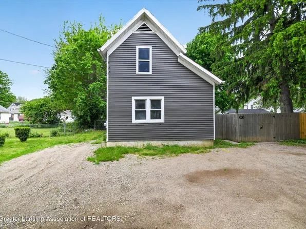 413 Laverock Aly, Owosso, MI 48867