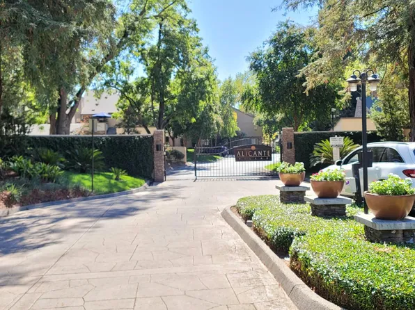 544 Woodside Oaks APT 1, Sacramento, CA 95825