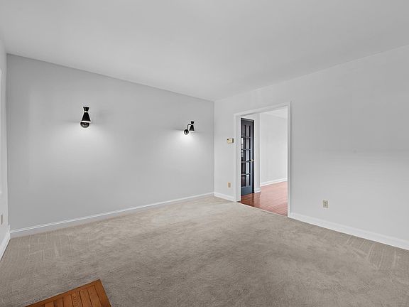 3rd image of 431 Geddes St