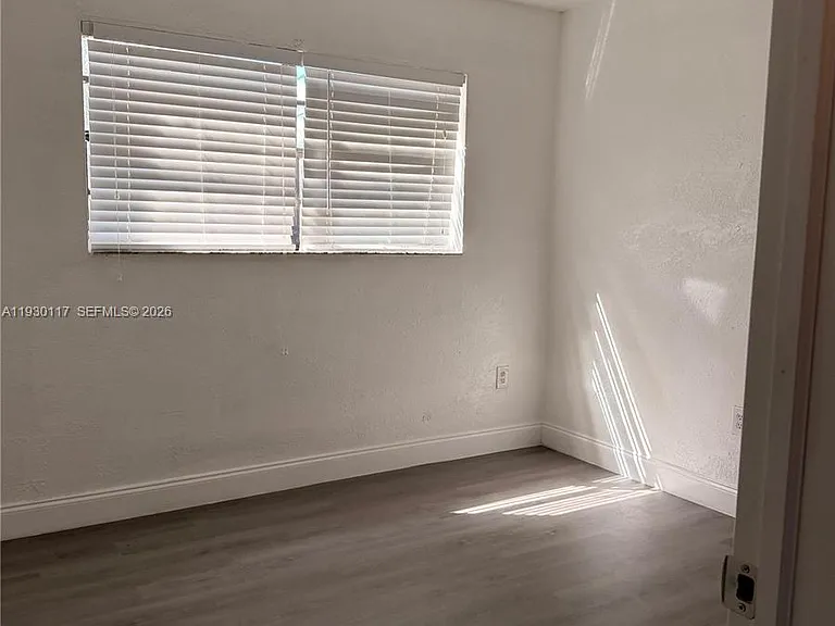 1123 NW 27th Ave #1 — Photo 7