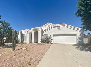 7431 N Thornwood Rd, Tucson, AZ 85741
