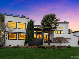 930 1st St S, Kirkland, WA