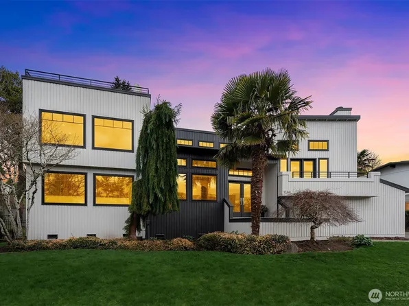 930 1st Street S, Kirkland, WA 98033