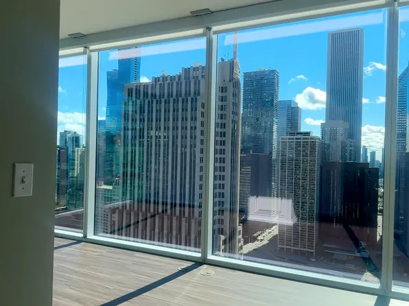 505 N Saint Clair St #3605, Chicago, IL 60611