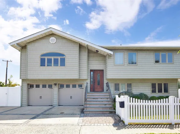 1 Cheltenham Street, Lido Beach, NY 11561