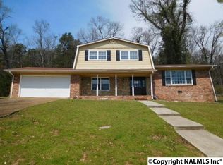 4020 Cedar Gate Rd NW, Huntsville, AL 35810