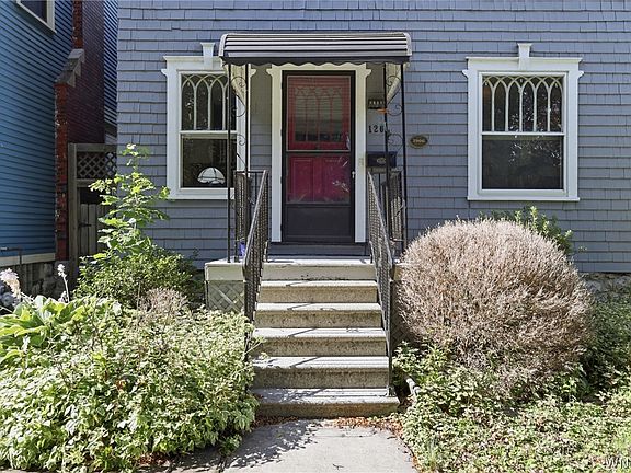 3rd image of 126 Russell St