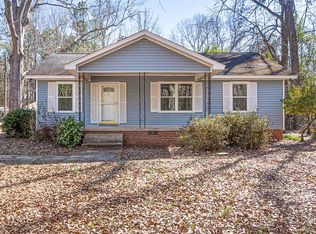 1002 Bucklevel Rd, Greenwood, SC 29649