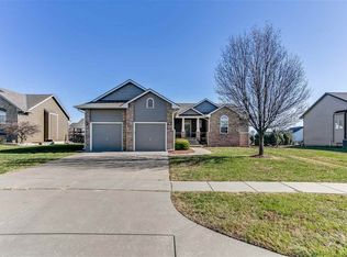 13906 E Ayesbury St, Wichita, KS 67228