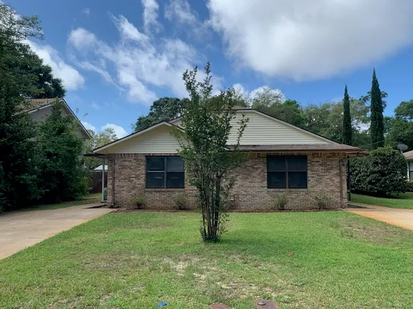 512 Parkview Rd NW #A, Fort Walton Beach, FL 32547