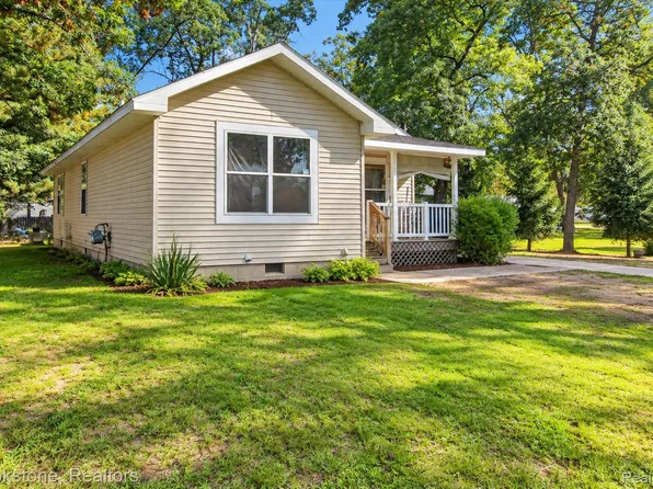 650 Lynn St, Baldwin, MI 49304
