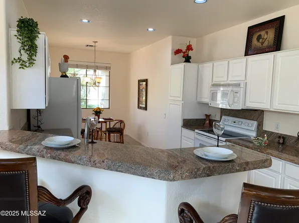 7975 W Blue Heron Way, Tucson, AZ 85743