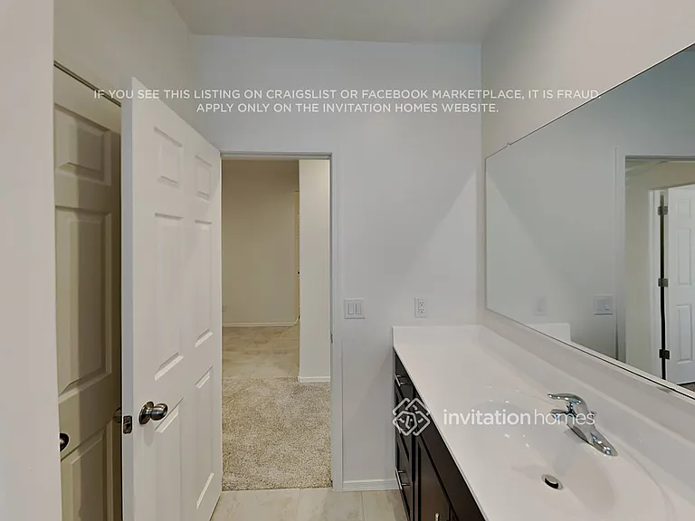 18099 N Lakeside Ct — Photo 16