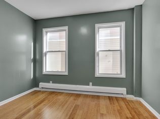 35 Coit St APT 1, Irvington, NJ 07111