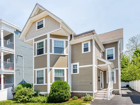 18 Kittredge St #1, Roslindale, MA 02131