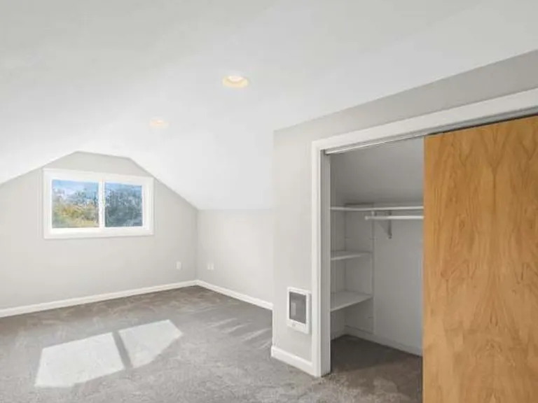 4135 W H St — Photo 7