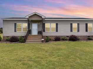 3351 Hannah Creek Rd, Benson, NC 27504