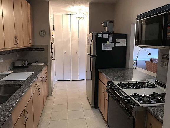 2nd image of 80 Gold St #2J
