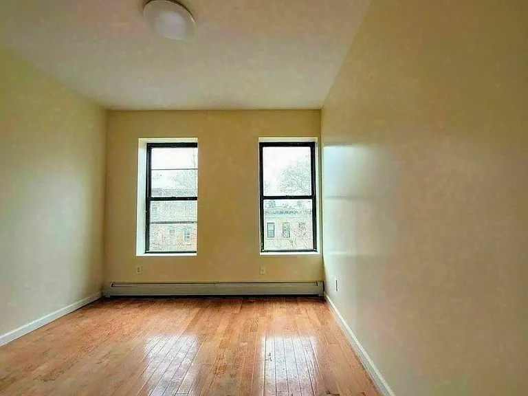 1673 Grove St #2 — Photo 3