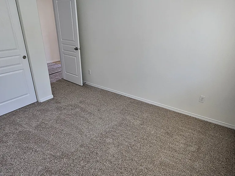 6114 Ochoco Ln — Photo 15