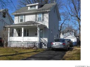 348 Inglewood Dr, Rochester, NY 14619
