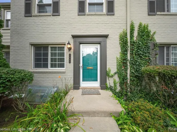 1642 Graefield Rd, Birmingham, MI