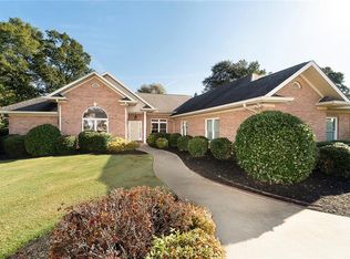 409 Inverness Way, Easley, SC 29642