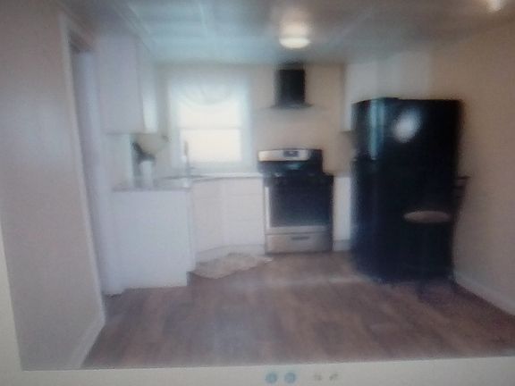 3rd image of 26 Ford St