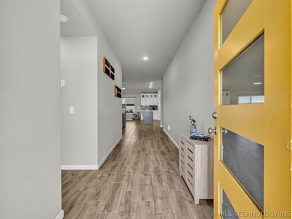 4th image of 3630 E Cherry Hill Ct