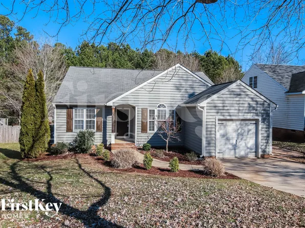 222 Tillamook Dr, Wake Forest, NC 27587