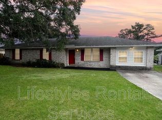 1412 Old Middleburg Rd N, Jacksonville, FL 32210