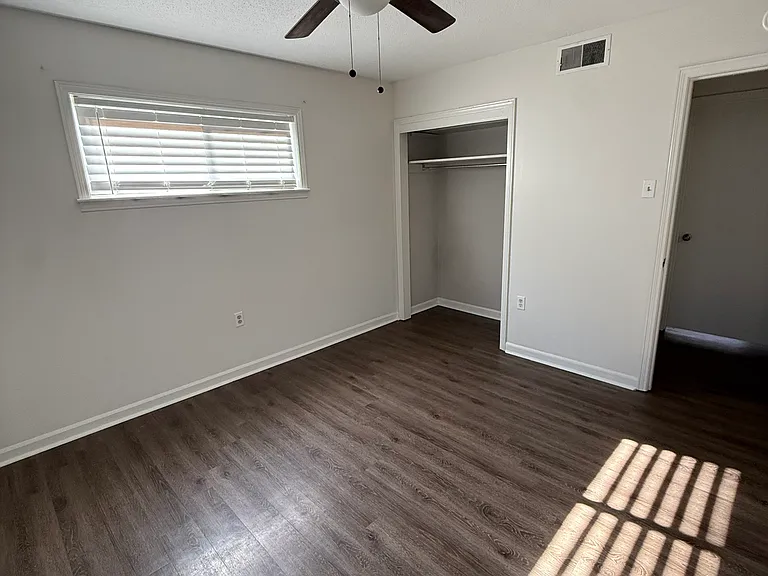 7176 Pam Dr — Photo 13