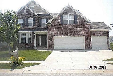 2nd image of 6113 Eagles Nest Blvd
