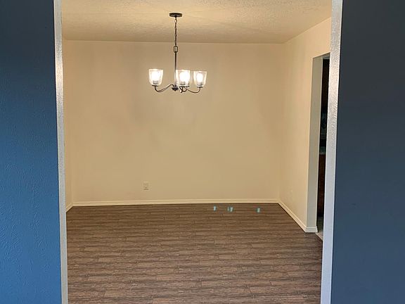 5th image of 14208 Mocho Ave NE