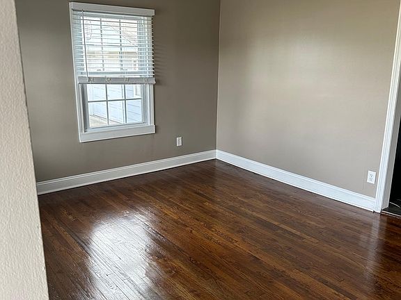 3rd image of 22216 Cedar St
