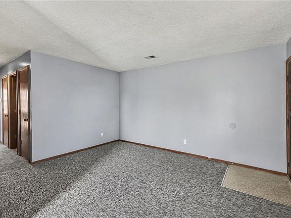 5th image of 8630 Lane Ave