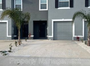 33061 Major Oak Dr, Wesley Chapel, FL 33545