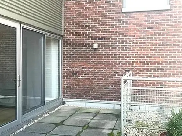 217 Front Street image 7 of 9