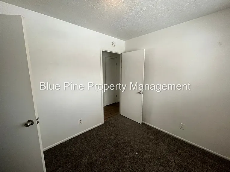 743 May St — Photo 10