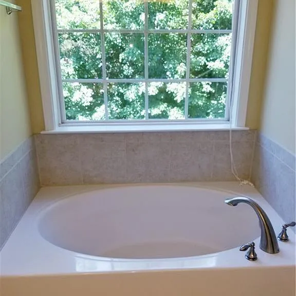 3363 Stoneham Dr — Photo 14
