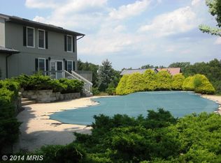 443 Spriggs Rd, Berkeley Springs, WV 25411