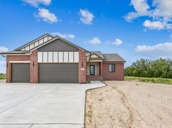 3502 S Bluelake Ct, Wichita, KS 67215